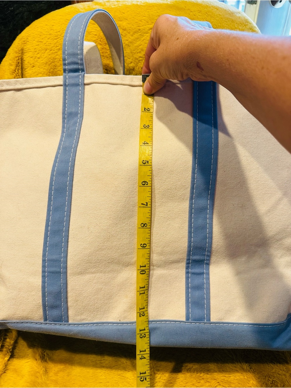 Vintage LL Bean Boat & Tote Cream Light Blue Trim Canvas Size L USA Beach Travel - Picture 6 of 8